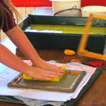 Thumbnail image for Kids classes in traditional paper-making