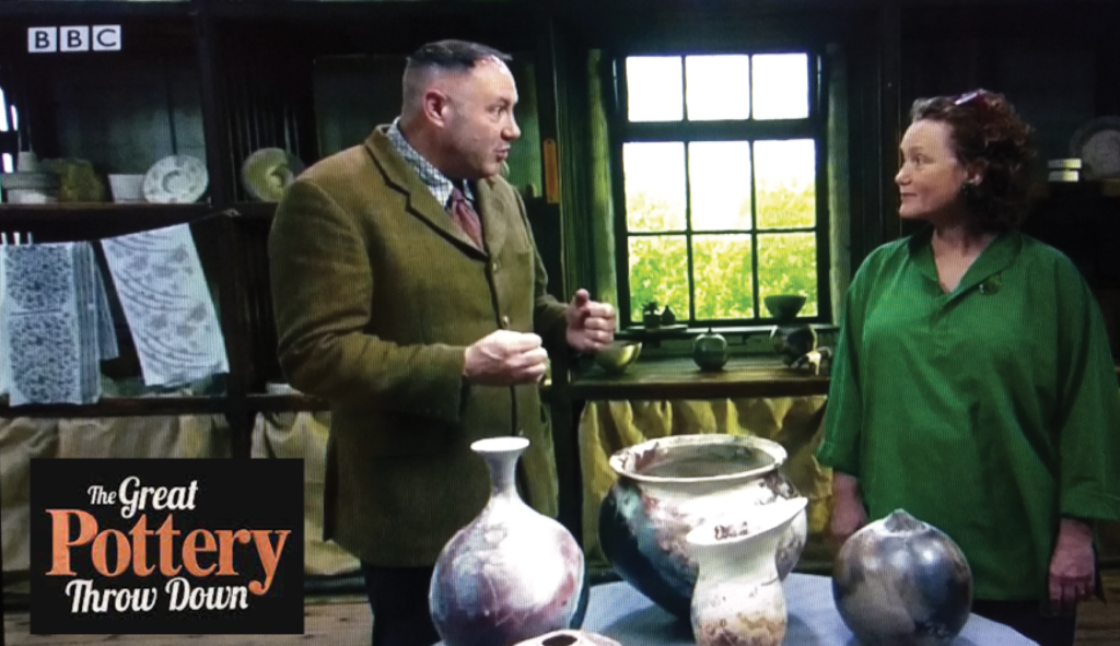 During season 2 of The Great Pottery Throwdown I was delighted to have one of my pit-fired pieces used the show as an example of professional work with the technique. (Its the tall one on the left!) Keith Brymer-Jones sent me a very kind message after the episode praising the piece which made my day.